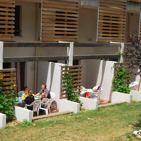 Lagrange La Closerie 3* ברז'אק