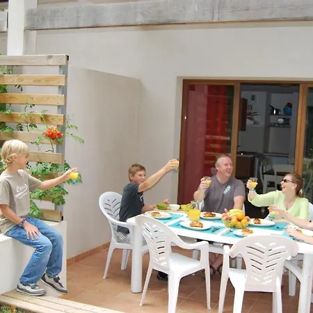 Village de vacances Lagrange Grand Bleu – Résidence La Closerie Barjac (Gard)