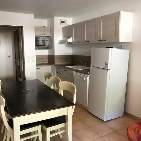 Lagrange Grand Bleu – Résidence La Closerie Village de vacances 3*