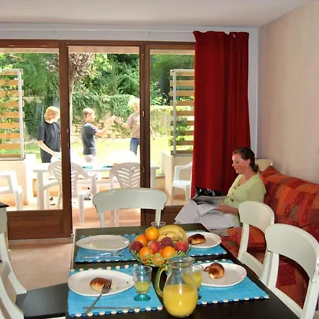 Village de vacances Lagrange Grand Bleu – Résidence La Closerie Barjac (Gard)