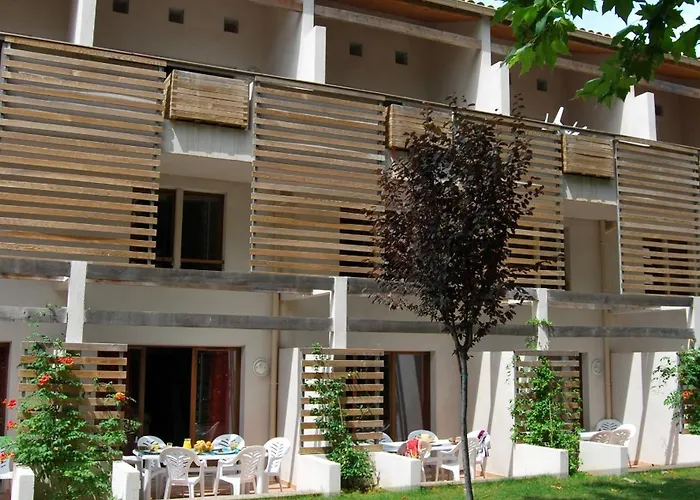 Lagrange Vacances La Closerie База отдыха Баржак
