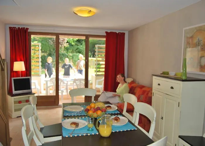 Üdülőpark Lagrange Grand Bleu - La Closerie 3*